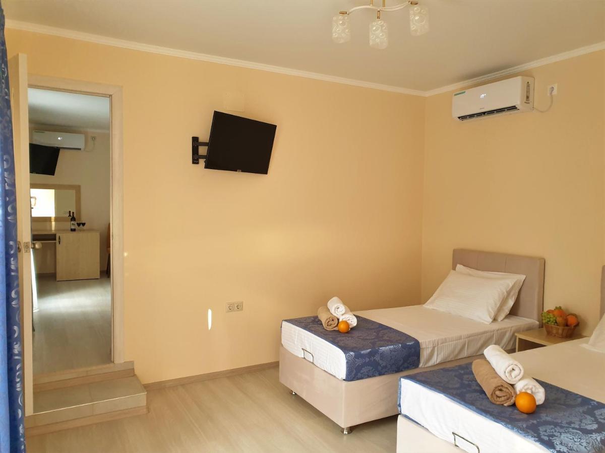 Arda Hotel Gagra Buitenkant foto