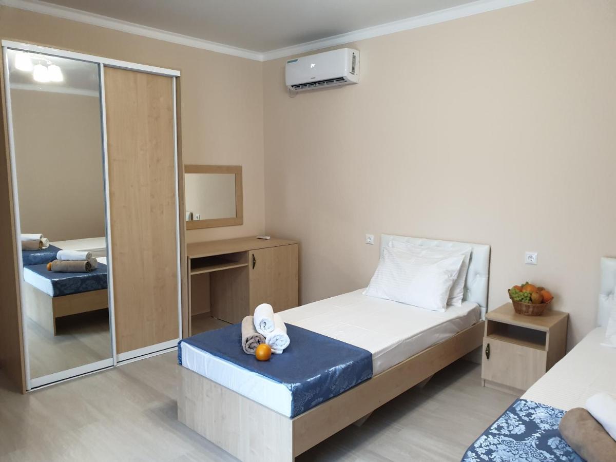 Arda Hotel Gagra Buitenkant foto