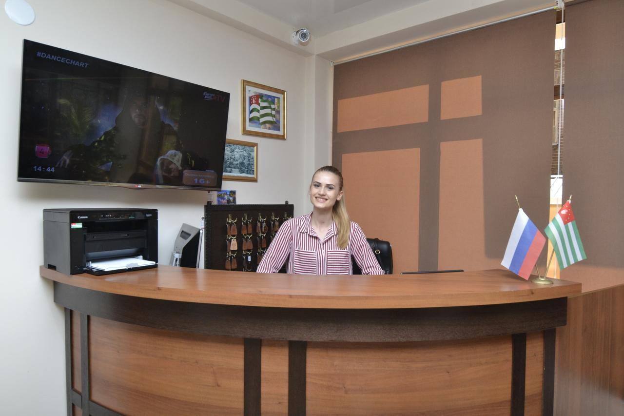 Arda Hotel Gagra Buitenkant foto