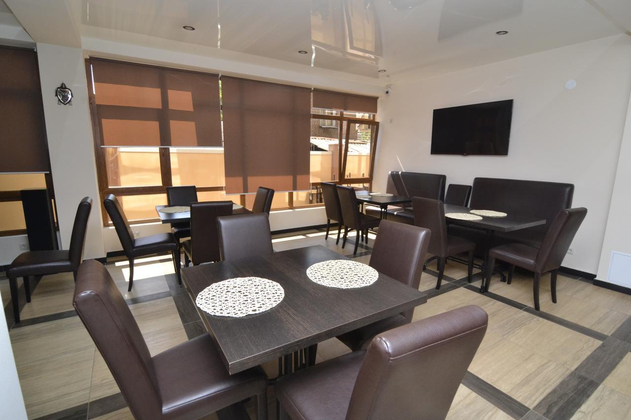 Arda Hotel Gagra Buitenkant foto