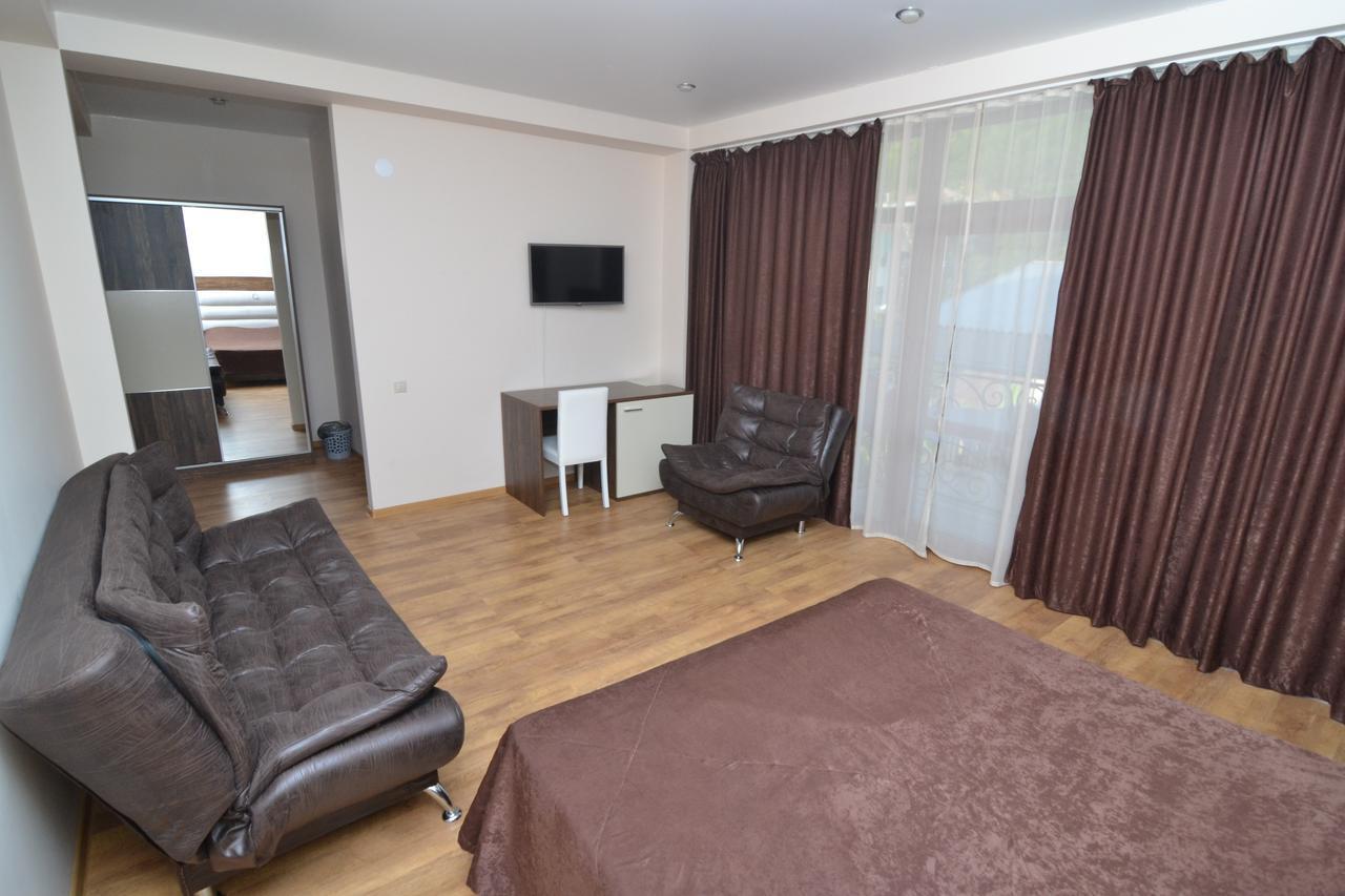 Arda Hotel Gagra Buitenkant foto