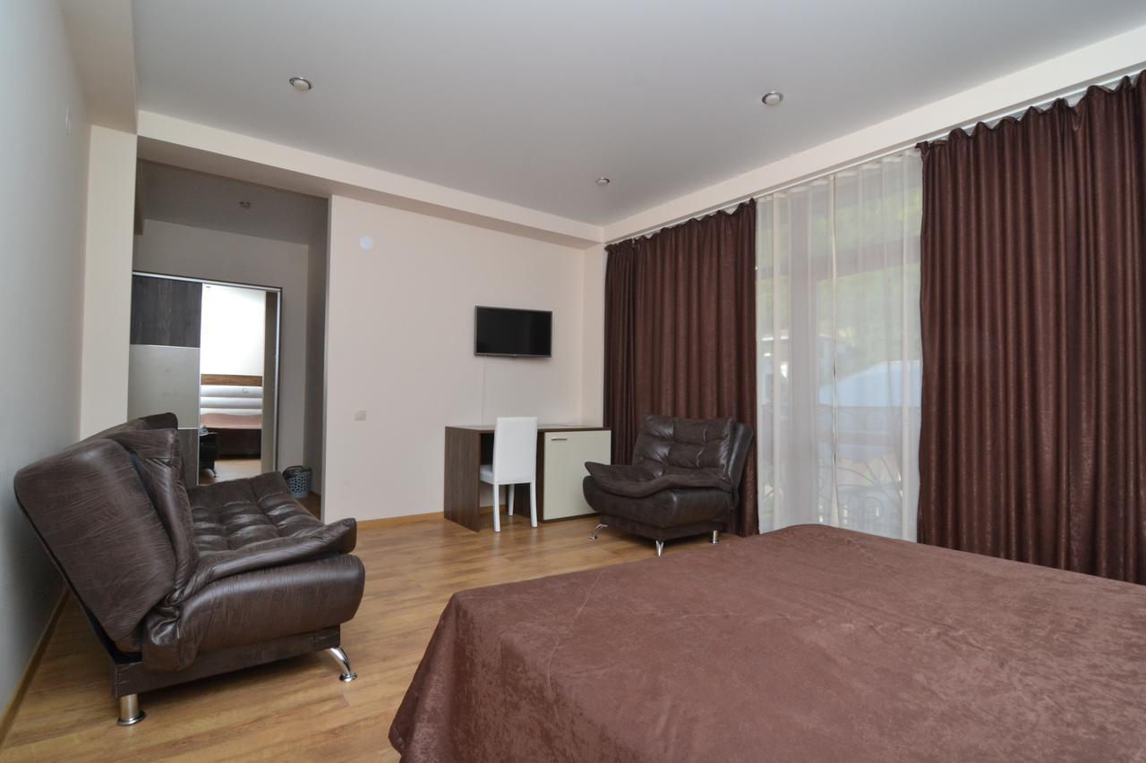 Arda Hotel Gagra Buitenkant foto