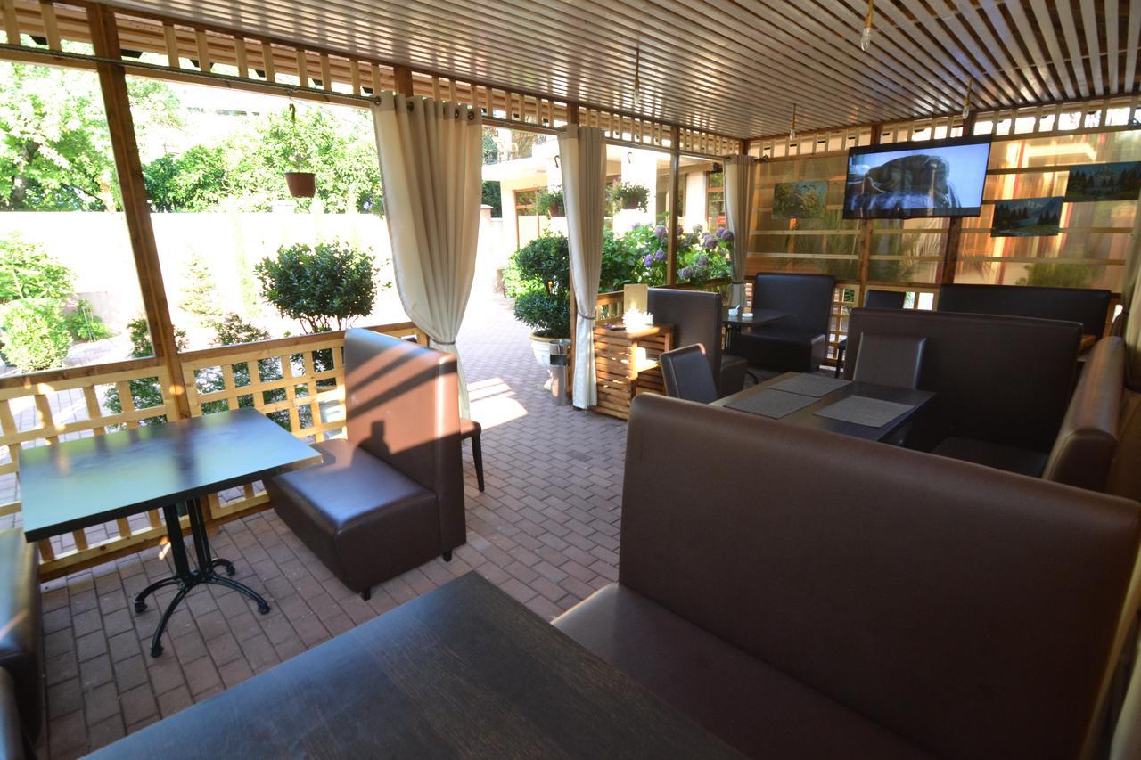 Arda Hotel Gagra Buitenkant foto